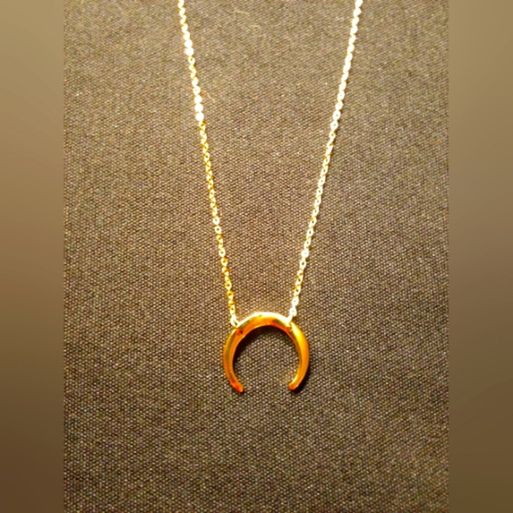 Crescent necklace